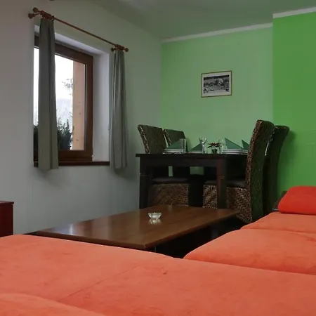 Aspen Πανσιόν 3*