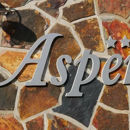 Aspen 3*